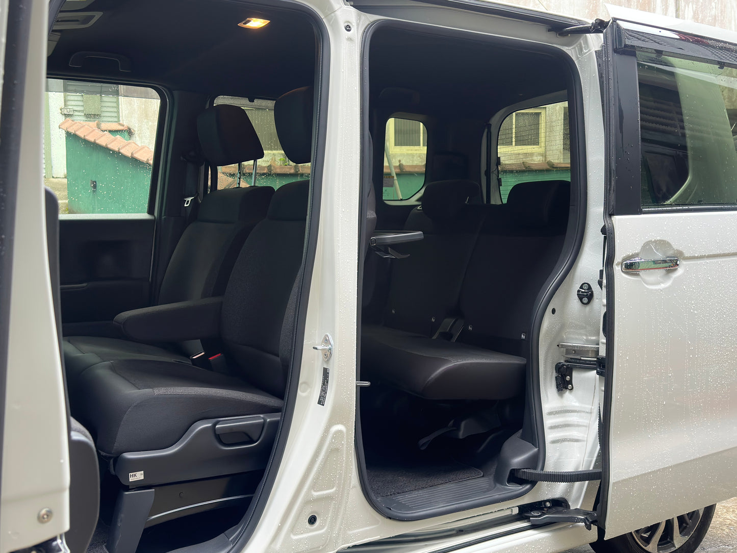 2024 BRAND NEW HONDA N-BOX CUSTOM