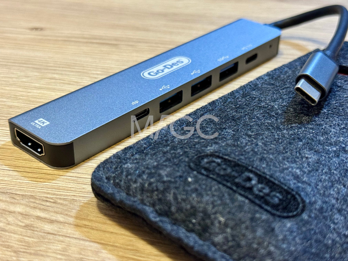 Go-Deck 6in1 USB C MacBook Adapter