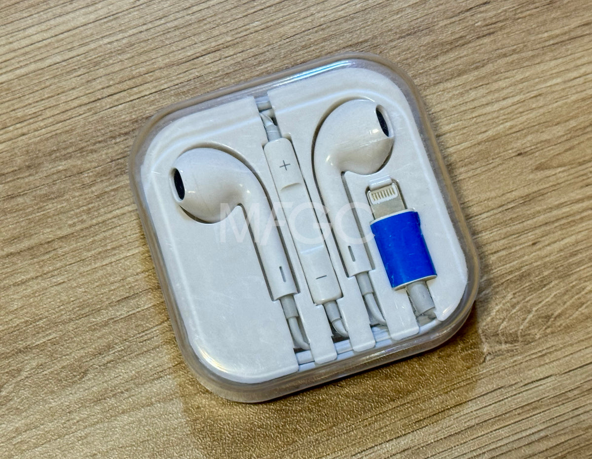 Lightning Handsfree (Connected via Bluetooth)
