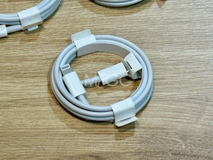 Apple USB-C to Lightning Cable (1 m)